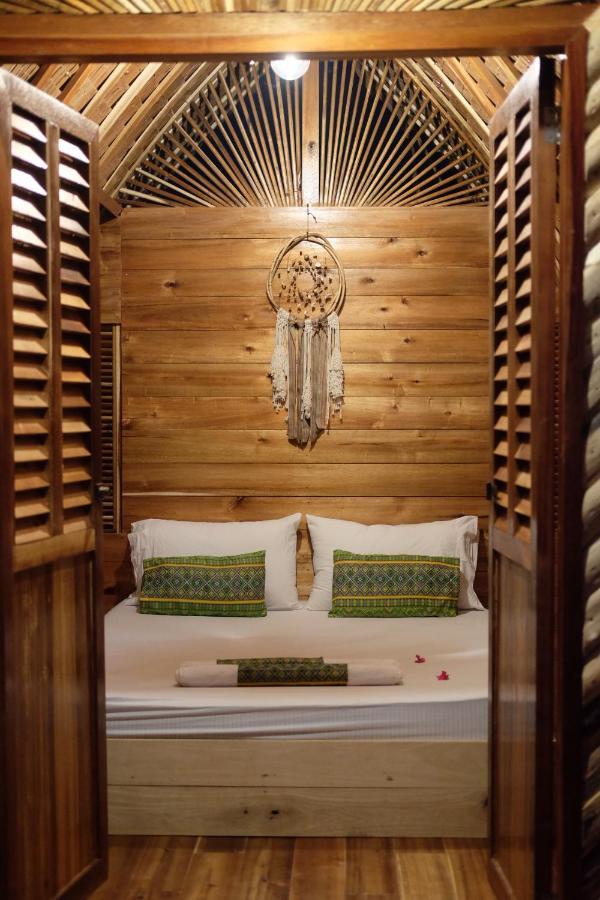 Palayan Paradise Huts San Vicente  Bagian luar foto